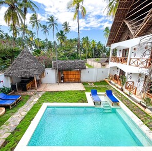 Bagian depan properti