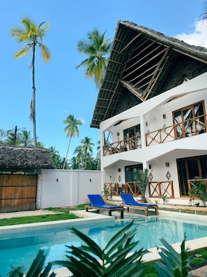 Fachada da propriedade