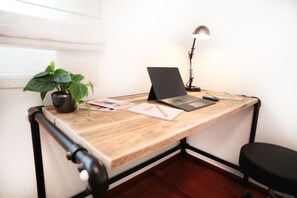 City Apartment | 4 bedrooms, desk, iron/ironing board, free WiFi - Nest - Feldhof (Zug)
