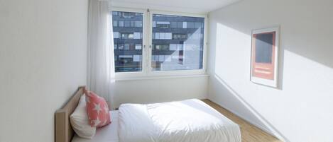 Apartamento City | 1 dormitorio, sistema de insonorización, tabla de planchar con plancha