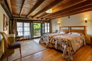 6 bedrooms