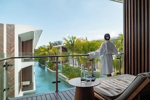 Deluxe Lagoon View | Balcony - Cocana Resort Gili Trawangan (Gili Trawangan)