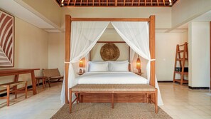 Three Bedroom Pool Villa | Minibar, in-room safe, desk, laptop workspace - Cocana Resort Gili Trawangan (Gili Trawangan)