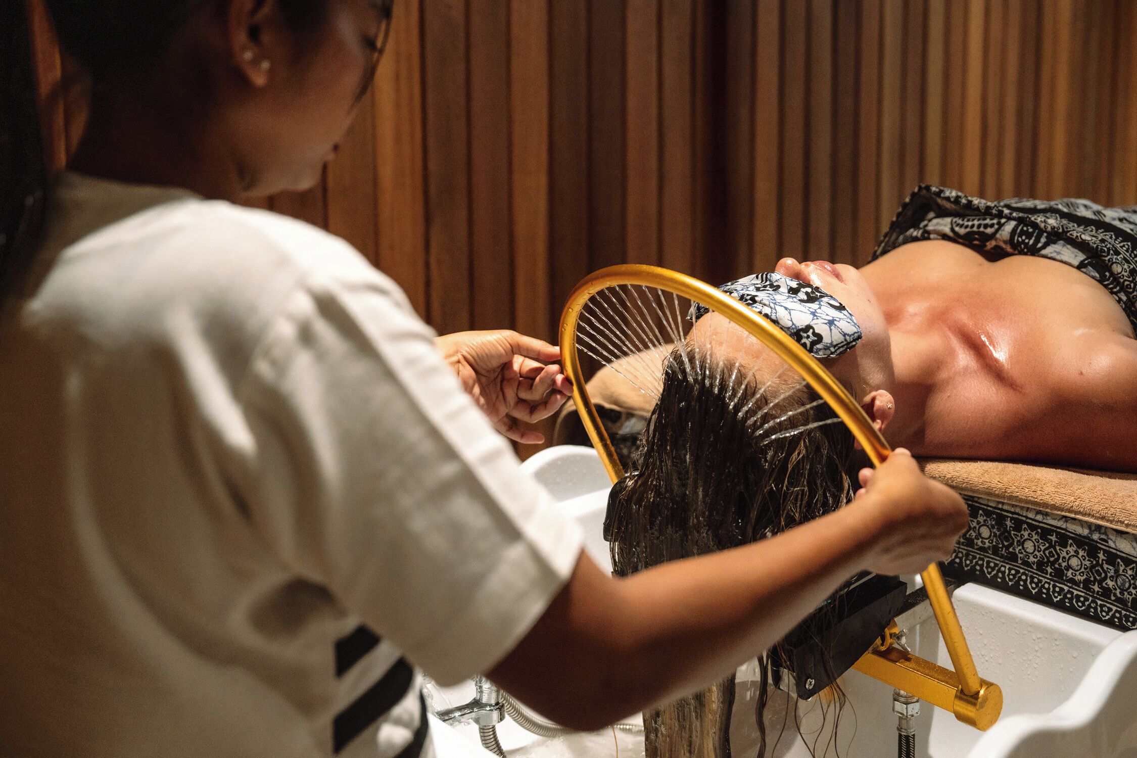 Body treatments, aromatherapy, hot stone massages, deep-tissue massages