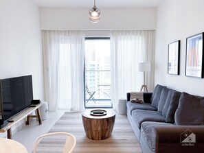 Front of property - Luxury Burj Royale Modern Apt city view Balcony (Dubai)