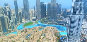 Apartment (1 Bedroom) | Exterior - Luxury Burj Royale Modern Apt city view Balcony (Dubai)