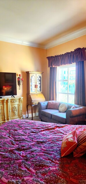 Interior - Gorgeous turn key apartment located in Lake Las Vegas Resort on golf course (Henderson)