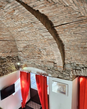 Luxury Apartment | 1 bedroom, memory-foam beds, individually decorated - Comfort Accommodation 112 (Bergamo)