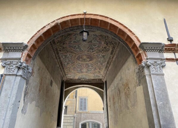 Façana frontal de l'allotjament