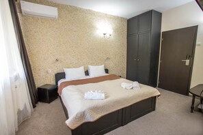 コンフォート スタジオ | デスク、ノートパソコン用作業スペース、WiFi (無料)