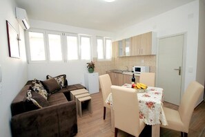 Living area - Apartments Centar Sutomore (Sutomore)