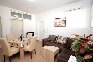 Living area - Apartments Centar Sutomore (Sutomore)