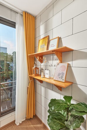 Interior - Cozy Studio/Netfilx/5mins to Old Quarter/city view/washing (Hà Nội)