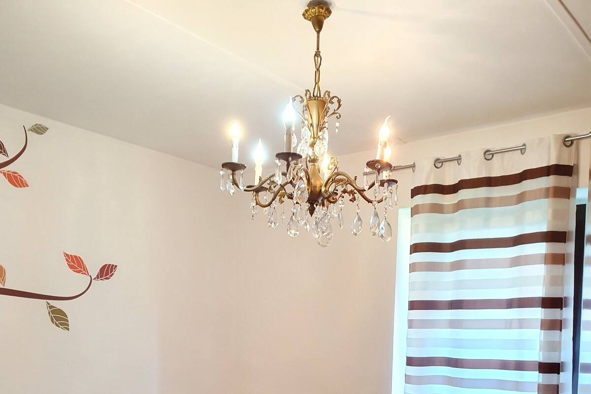 Classic Apartment | 1 bedroom, soundproofing, iron/ironing board, WiFi (free)