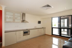 Appartement Luxe, 1 grand lit | Cuisine privée