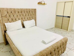 Business-Apartment