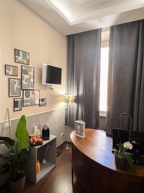 Reception - Caesar Place Roma (Rome)