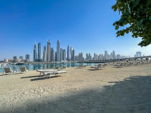 Beach - Sea and Skyline Views | Private Beach Access | 2BR (Dubai)