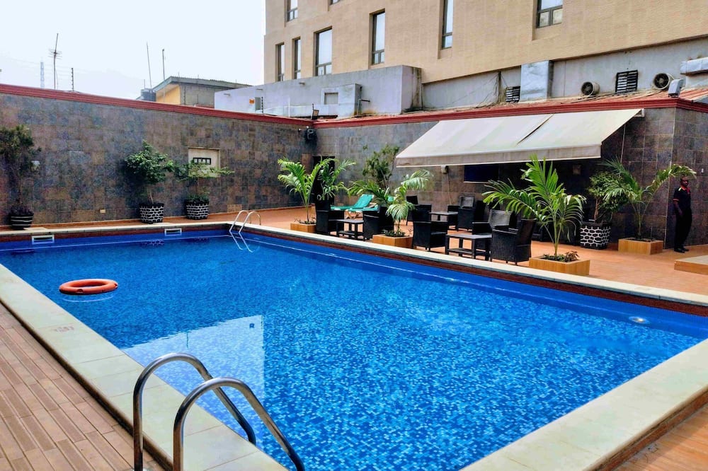 Airport Golden Tulip Hotel.