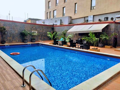 Airport Golden Tulip Hotel.