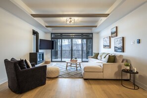 Smart TV, fireplace, stereo - Tremblant Prestige - Verbier 4-102 (Mont-Tremblant)