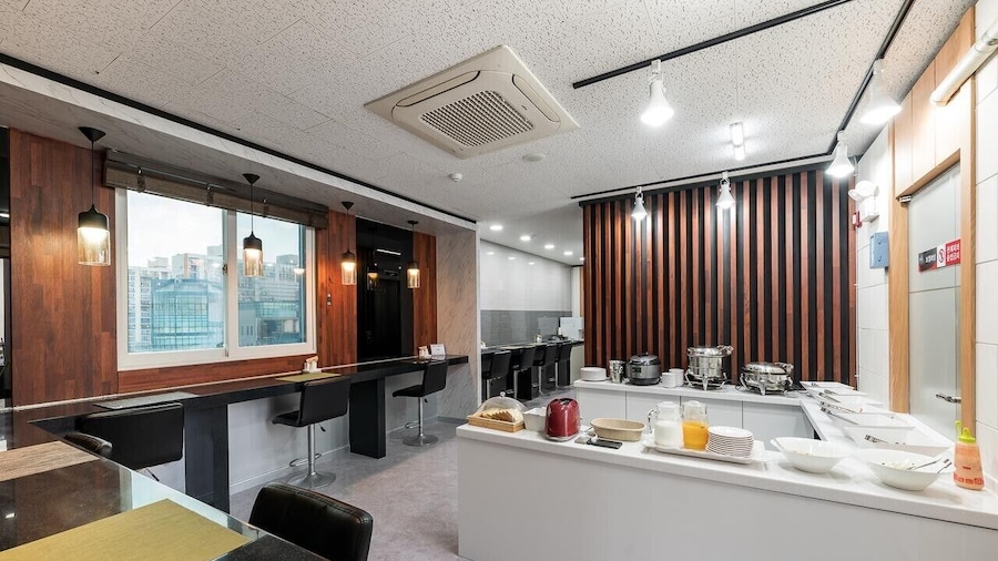 Olleh business Hotel