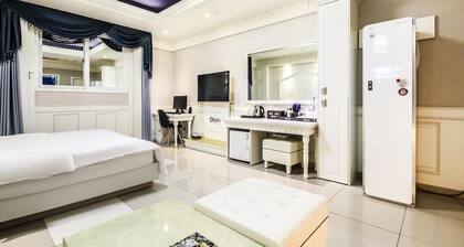 Olleh business Hotel