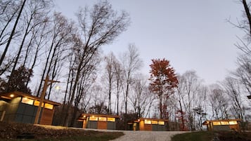 Suite, Private Bathroom (Suite 3) | Exterior