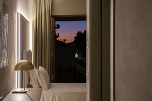 Kamar Single Comfort | Seprai premium, selimut bulu angsa, dan tempat tidur Select Comfort