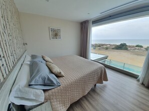 Deluxe Double Room, Private Bathroom, Sea View