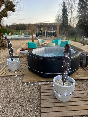 Idromassaggio all'aperto