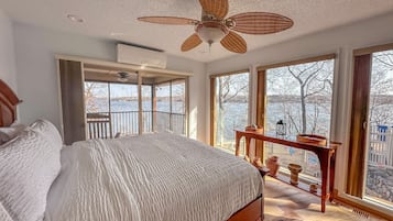 Desk, iron/ironing board, travel cot, free WiFi