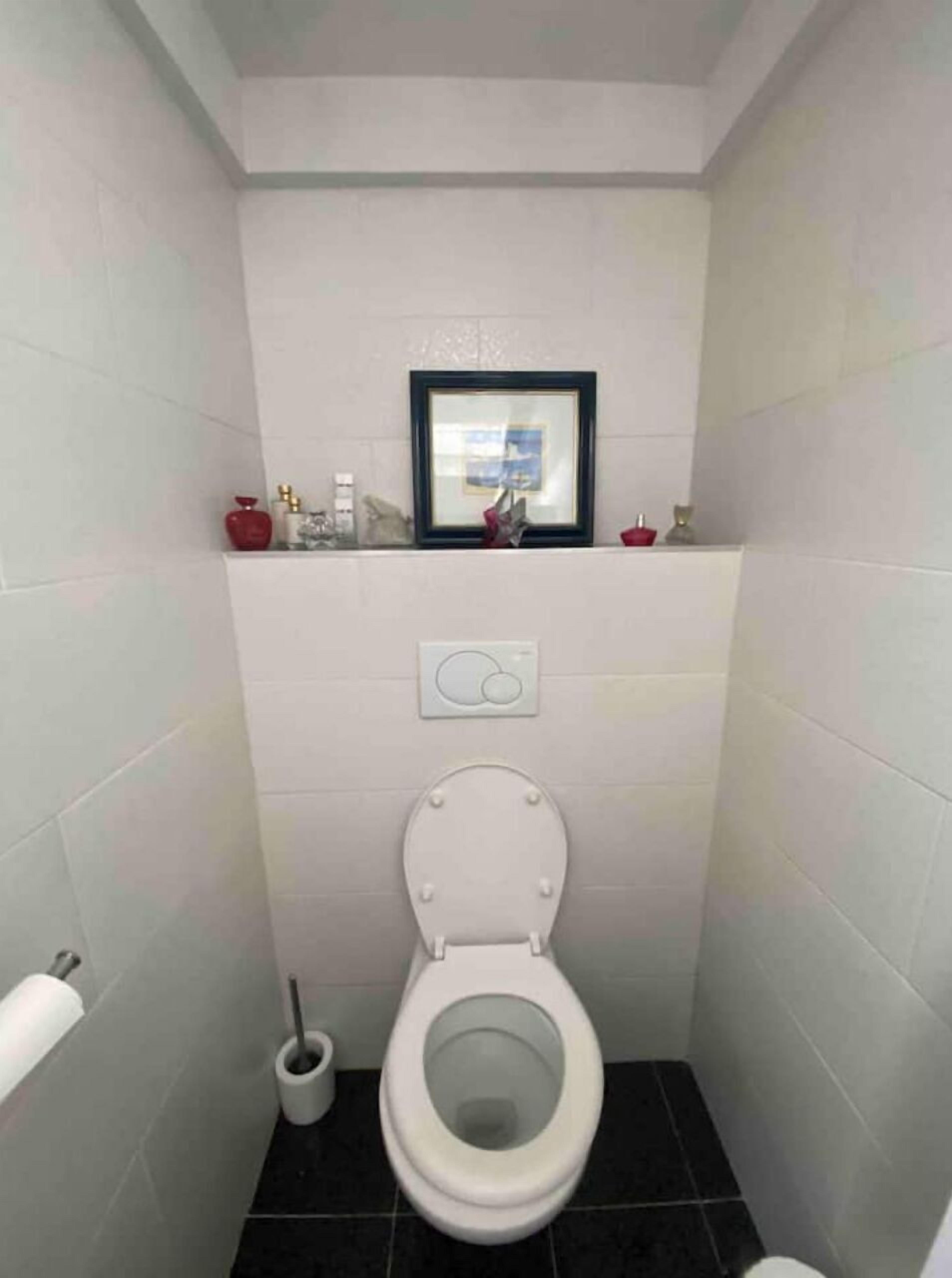 Handdoeken, toiletpapier