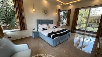 Luxury Villa, Multiple Bedrooms, Private Pool, River View | 6 bedrooms, premium bedding, down duvets, memory-foam beds