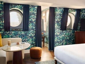Suite (Headliner) | Minibar, in-room safe, soundproofing, iron/ironing board - Hyde London City - St Paul’s (London)