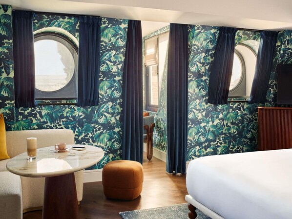 Suite (Headliner) | Minibar, caja fuerte, sistema de insonorización