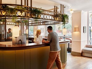 Exterior - Hyde London City - St Paul’s (London)