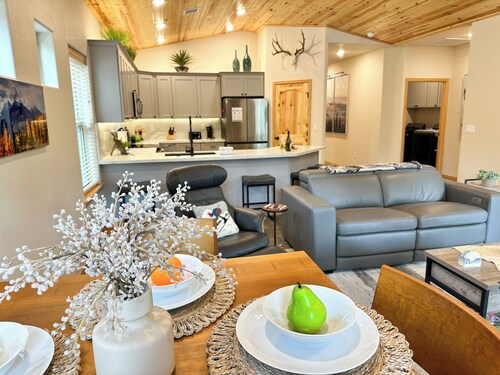 Laughing Donkeys Lodge | Torreon Golf Villa