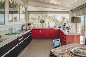 Private kitchen - Maison VUE MER (Carqueiranne)