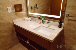 City Studio, 1 Double Bed | Bathroom