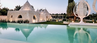 Trullo Tirunno - Five Bedroom Villa, Sleeps 11