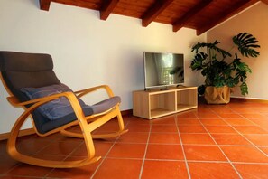 Interior - Birch House - Arched Attic Room with Castle View (Arco)