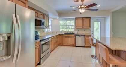 Canal-front Fort Lauderdale Oasis w/ Boat Dock!