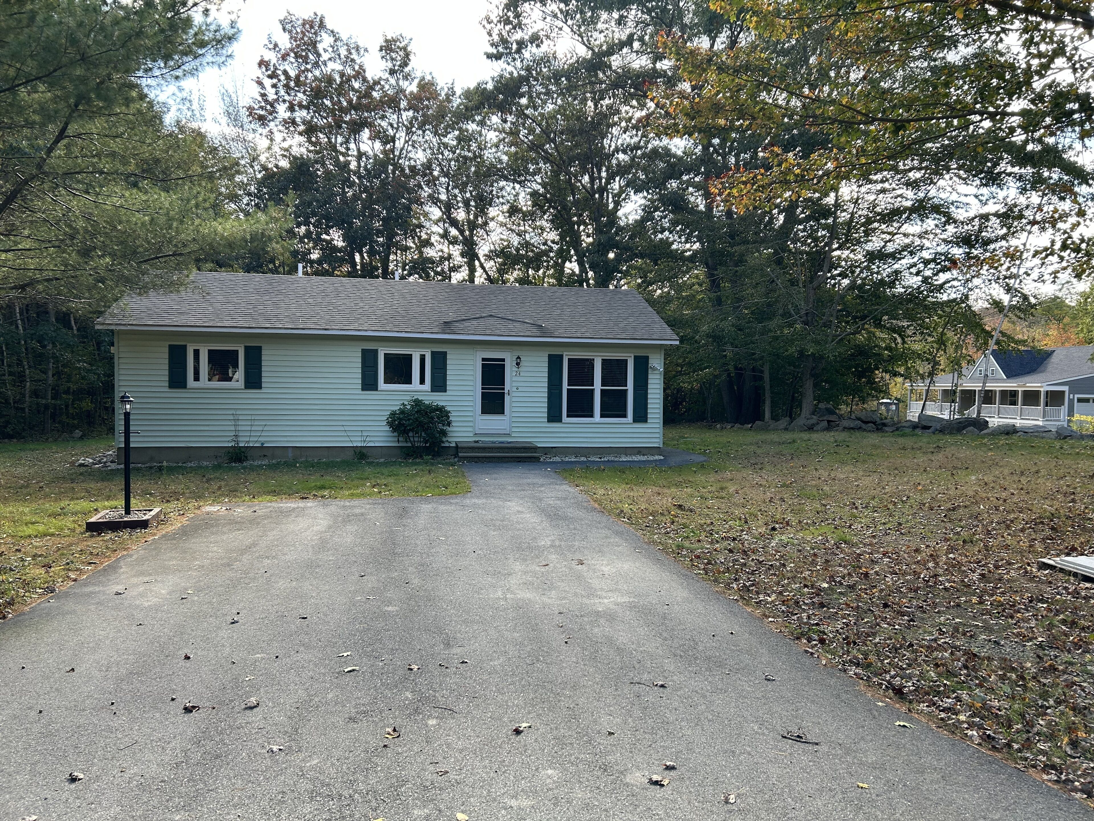 This house is in a quiet neighborhood and is less than a mile from the beaches.