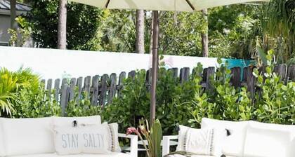 *NEW* Luxury Coastal Cottage w/ Pool Jupiter FL