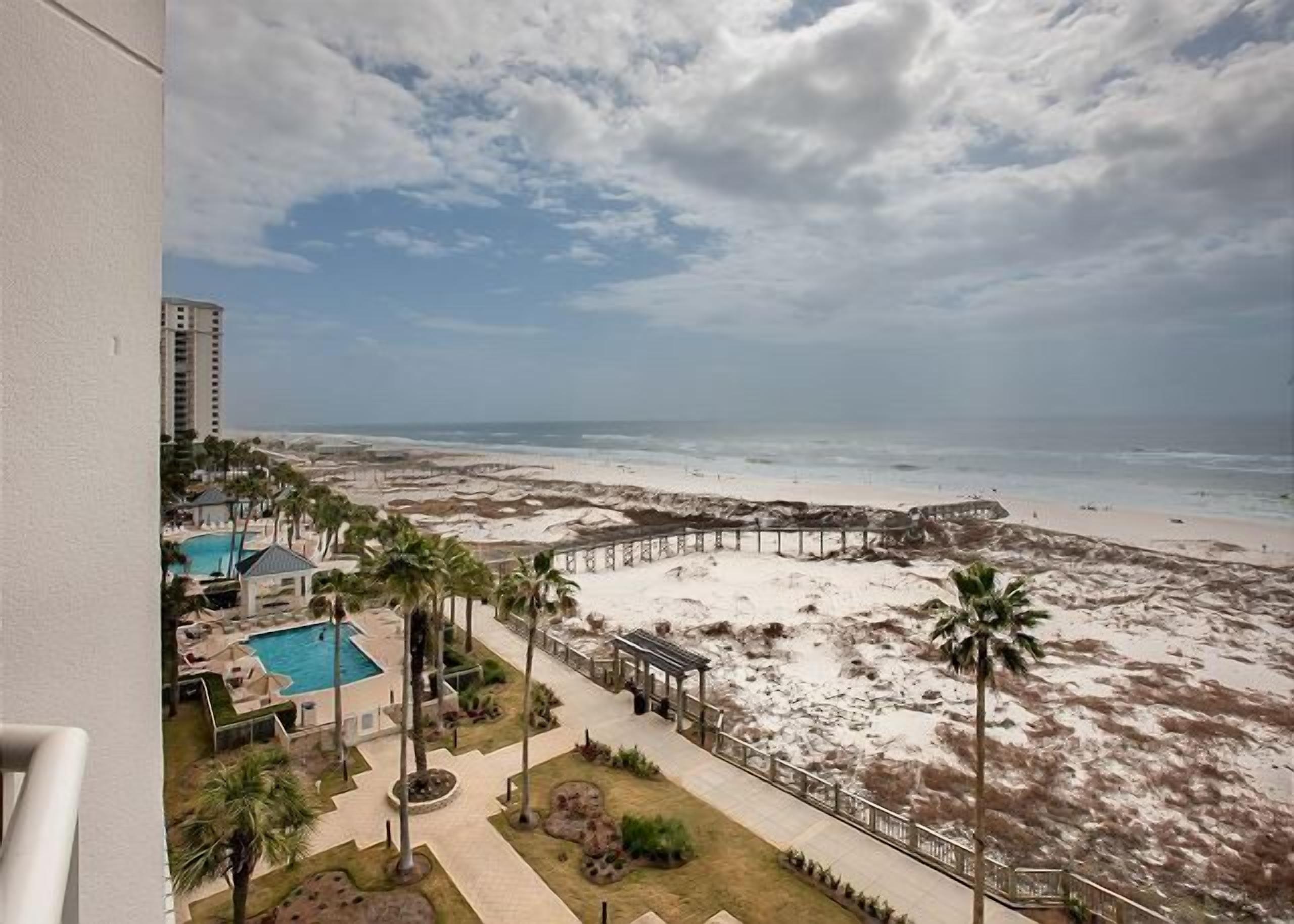 Spectacular view 1BR w/bunks & 1 1/2 Bath!