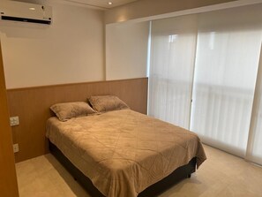 1 bedroom, desk, free WiFi, bed sheets