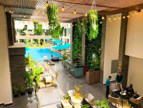 Dining - Enjoy Time with Your Loved One! 4 Pools & Jacuzzi (Red Sea Governorate)