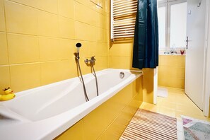Hair dryer, towels, soap, shampoo - Sunny City View - Modern living
 (Karlovarský kraj)