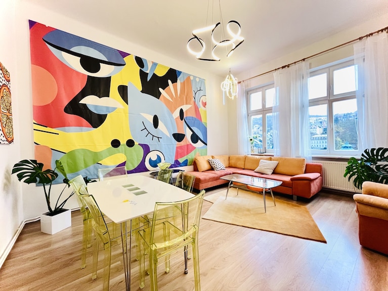 Sunny City View - Modern Living - Karlovy Vary
